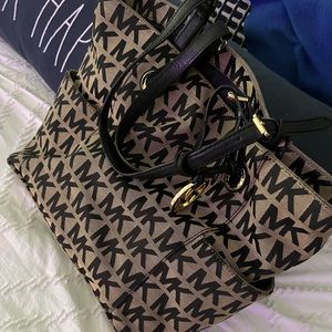 MK Bag. Used for years but still in good condition! Comes with purse bag